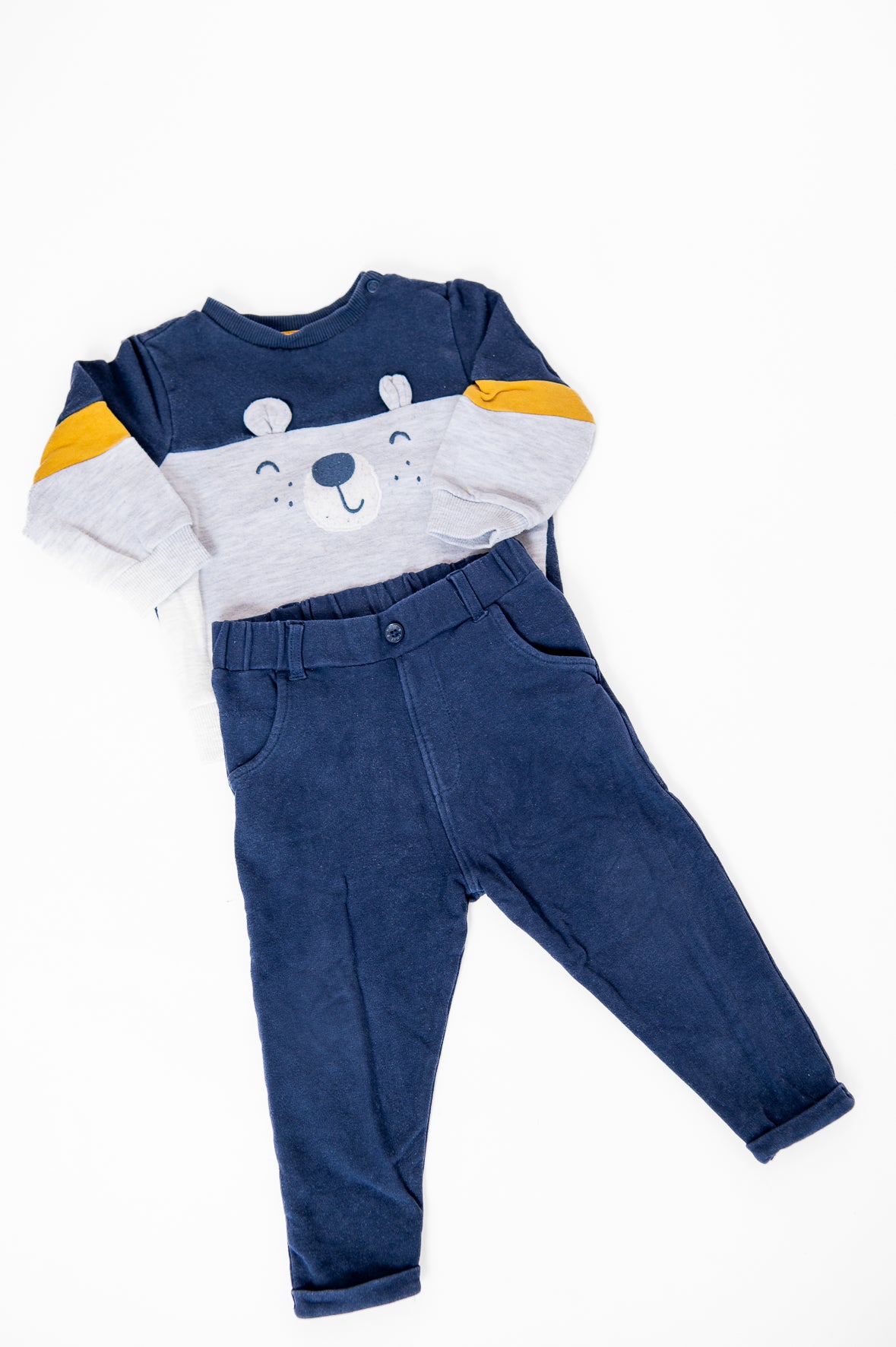 Kinder Pullover &amp; Hose C&amp;A